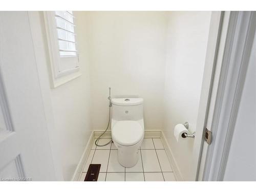 3083 Streamwood Passage, Oakville, ON - Indoor Photo Showing Bathroom