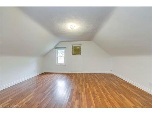 2055 Leighland Road, Burlington, ON - Indoor Photo Showing Other Room