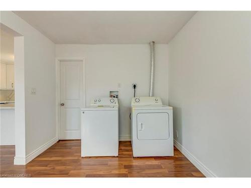 2055 Leighland Road, Burlington, ON - Indoor Photo Showing Laundry Room