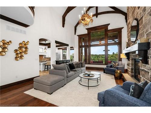 1173 Powerline Rd Road, Ancaster, ON - Indoor Photo Showing Living Room