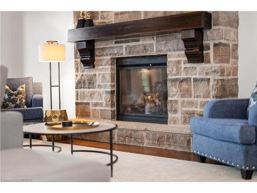 1173 Powerline Rd Road, Ancaster, ON - Indoor Photo Showing Living Room With Fireplace