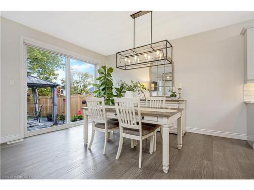 164 Harpin Way E, Fergus, ON - Indoor Photo Showing Dining Room