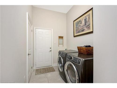 164 Harpin Way E, Fergus, ON - Indoor Photo Showing Laundry Room