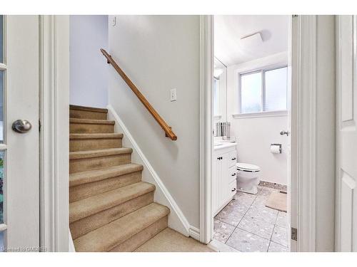 2069 Thornlea Drive, Oakville, ON - Indoor