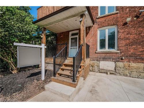 39 Alanson Street, Hamilton, ON - Outdoor