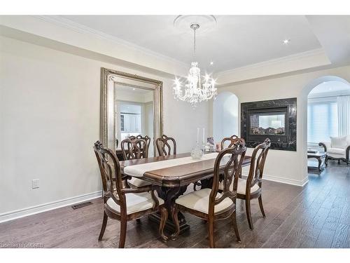 2484 Thornfield Common, Oakville, ON - Indoor Photo Showing Dining Room