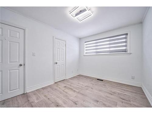 428 Henderson Avenue, Burlington, ON - Indoor Photo Showing Other Room