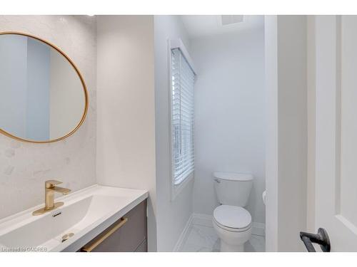 266 St Paul Street, Burlington, ON - Indoor Photo Showing Bathroom