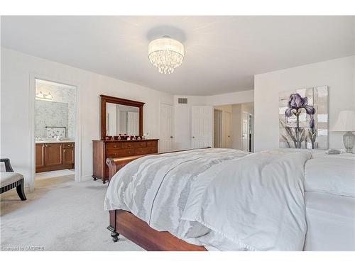 2130 Emily Circle, Oakville, ON - Indoor Photo Showing Bedroom