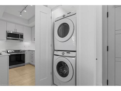 216-1 Hume Street, Collingwood, ON - Indoor Photo Showing Laundry Room