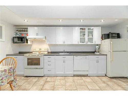 12614 22 Sideroad Side Road, Halton Hills, ON - Indoor Photo Showing Kitchen