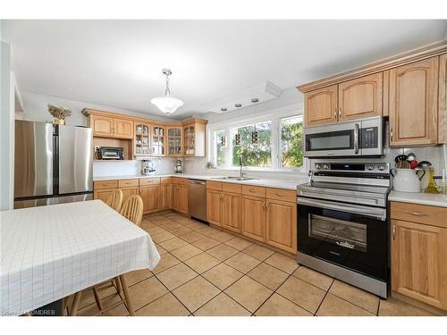 12614 22 Sideroad Side Road, Halton Hills, ON - Indoor Photo Showing Kitchen