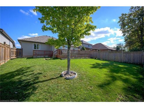 45 Las Road, Smithville, ON - Outdoor With Backyard