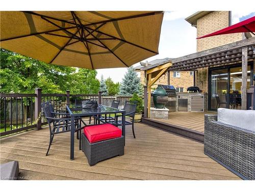 3410 Robin Hill Circle, Oakville, ON - Outdoor With Deck Patio Veranda With Exterior