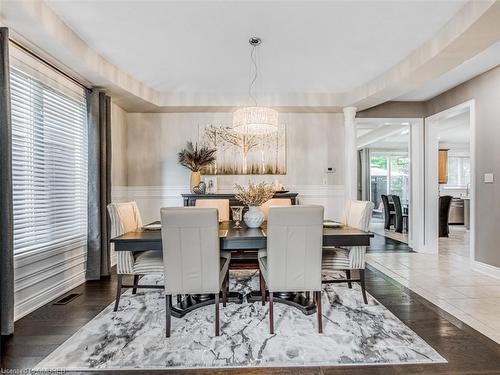 323 Mcdougall Crossing, Milton, ON - Indoor Photo Showing Dining Room