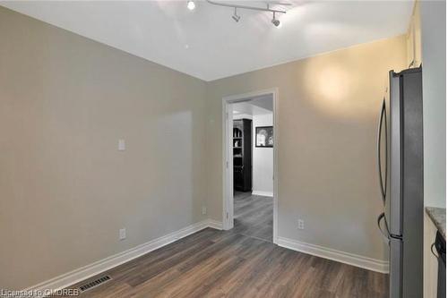 6-312 Reynolds Street, Oakville, ON - Indoor Photo Showing Other Room