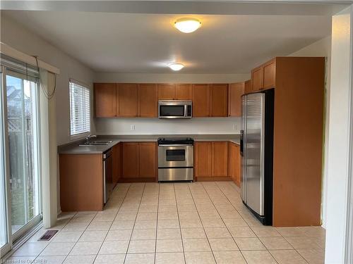 2417 Edgerose Lane, Oakville, ON - Indoor Photo Showing Kitchen