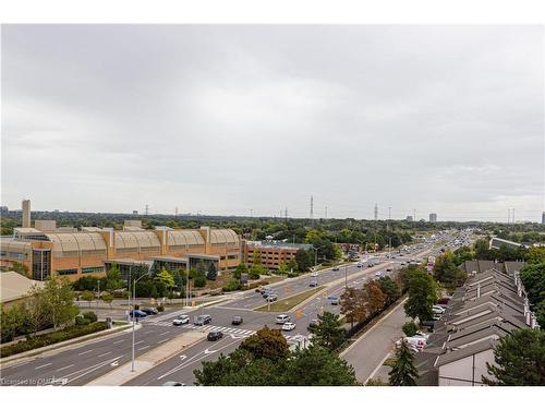 508-2520 Eglinton Avenue W, Mississauga, ON - Outdoor With View