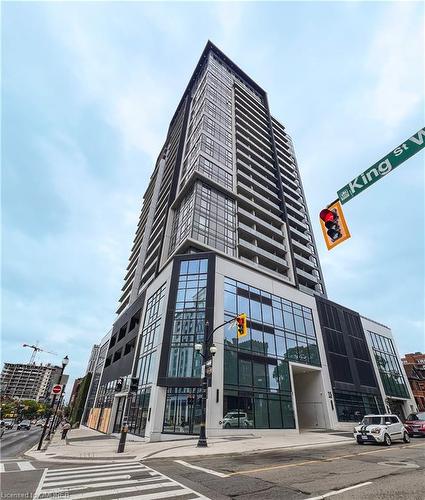 1106-15 Queen Street, Hamilton, ON - Outdoor