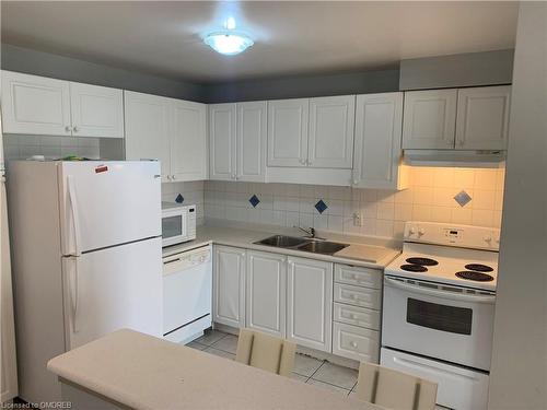 50-1889 Upper Wentworth Street, Hamilton, ON - Indoor Photo Showing Kitchen With Double Sink