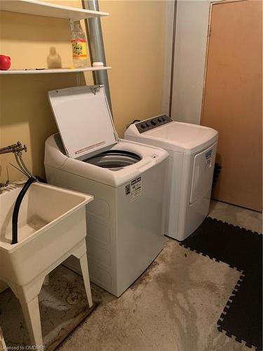 50-1889 Upper Wentworth Street, Hamilton, ON - Indoor Photo Showing Laundry Room