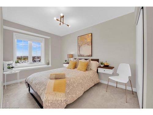 71 Baycliffe Crescent, Brampton, ON - Indoor Photo Showing Bedroom