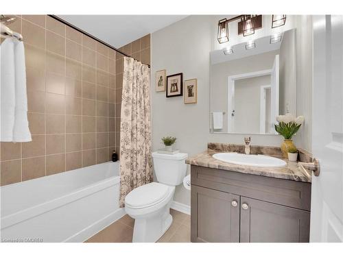 71 Baycliffe Crescent, Brampton, ON - Indoor Photo Showing Bathroom