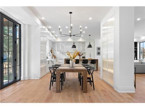 480 Scarsdale Crescent, Oakville, ON - Indoor Photo Showing Dining Room