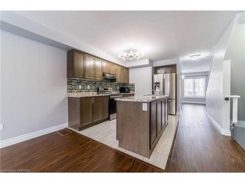 66 Knotty Pine Avenue, Cambridge, ON - Indoor Photo Showing Kitchen With Upgraded Kitchen