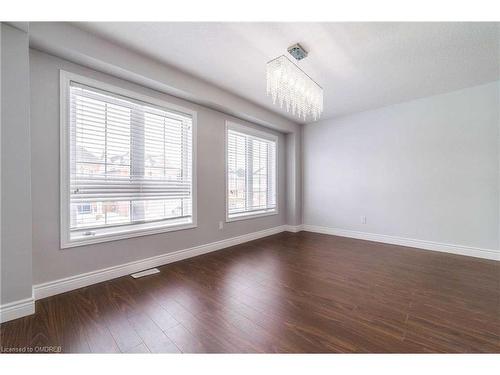 66 Knotty Pine Avenue, Cambridge, ON - Indoor Photo Showing Other Room