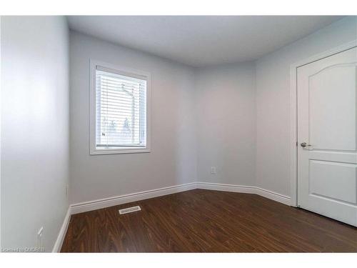 66 Knotty Pine Avenue, Cambridge, ON - Indoor Photo Showing Other Room