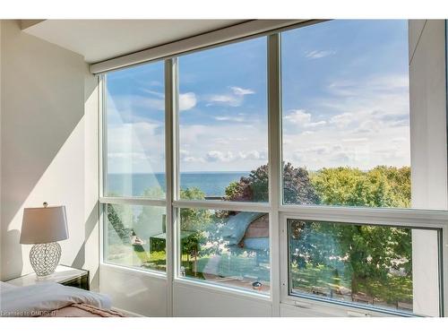 417-11 Bronte Road, Oakville, ON - Indoor With Body Of Water