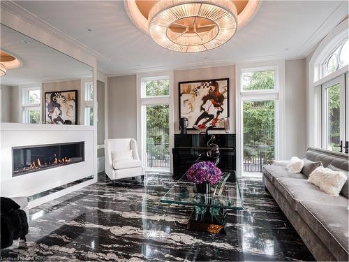 15 Chartwell Road, Oakville, ON - Indoor Photo Showing Living Room With Fireplace