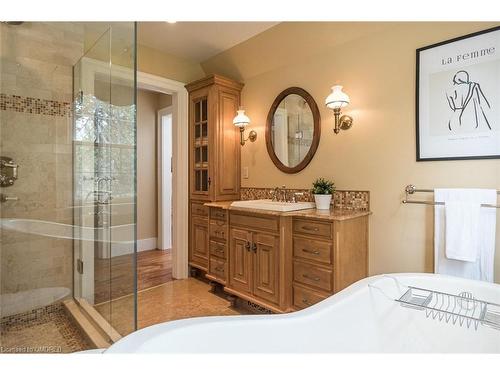 8268 Canyon Road, Campbellville, ON - Indoor Photo Showing Bathroom