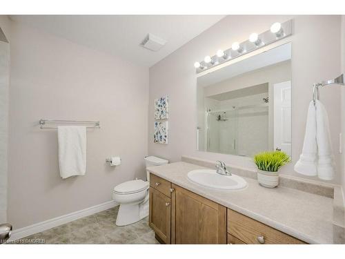 2406 Sequoia Way, Oakville, ON - Indoor Photo Showing Bathroom