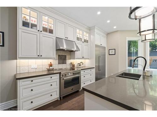 5858 Fourth Line, Hillsburgh, ON - Indoor Photo Showing Kitchen With Double Sink With Upgraded Kitchen