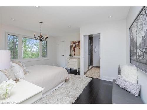 1 Terry Court, Georgetown, ON - Indoor Photo Showing Bedroom