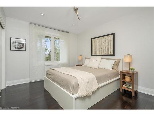 1 Terry Court, Georgetown, ON - Indoor Photo Showing Bedroom