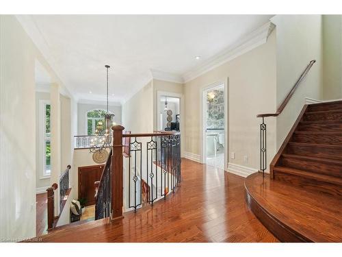 3021 Woodland Park Drive, Burlington, ON - Indoor Photo Showing Other Room