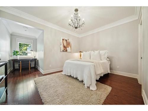 3021 Woodland Park Drive, Burlington, ON - Indoor Photo Showing Bedroom