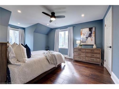 48 Palomino Drive, Carlisle, ON - Indoor Photo Showing Bedroom