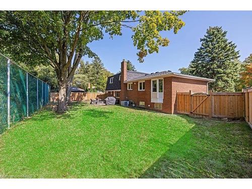 483 Caesar Avenue, Oakville, ON - Outdoor