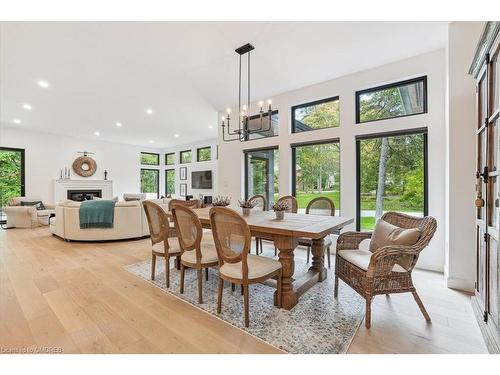 114 Reding Road, Ancaster, ON - Indoor Photo Showing Dining Room