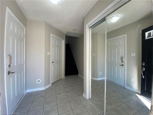 802 Fowles Court, Milton, ON - Indoor Photo Showing Other Room