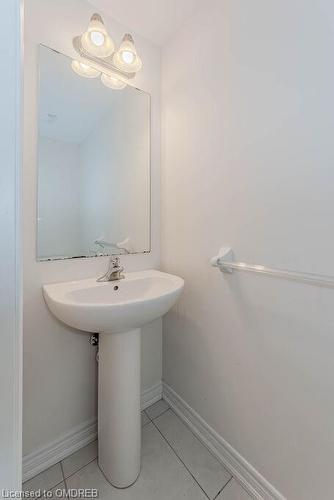 86-166 Deerpath Drive, Guelph, ON - Indoor Photo Showing Bathroom