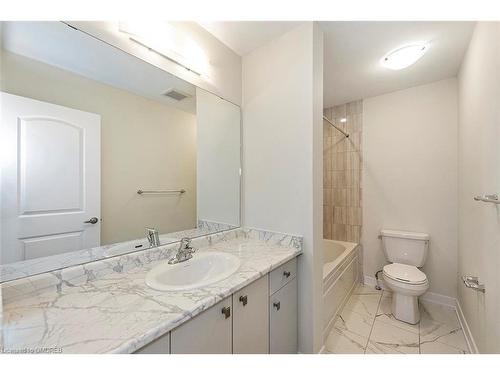 280 Forks Road, Welland, ON - Indoor Photo Showing Bathroom