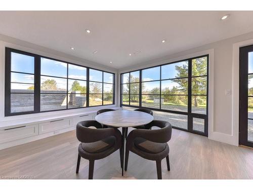 6583 Twiss Road, Burlington, ON - Indoor Photo Showing Other Room