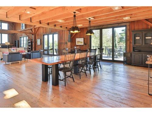 6583 Twiss Road, Burlington, ON - Indoor Photo Showing Dining Room