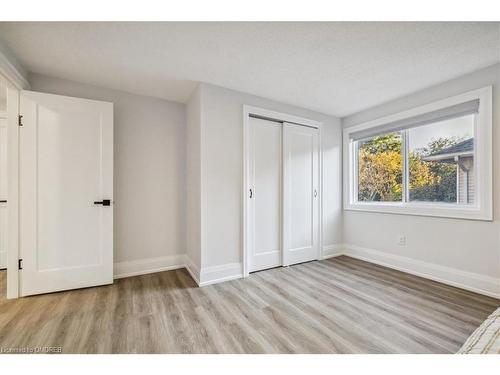 91 Oneida Boulevard, Hamilton, ON - Indoor Photo Showing Other Room