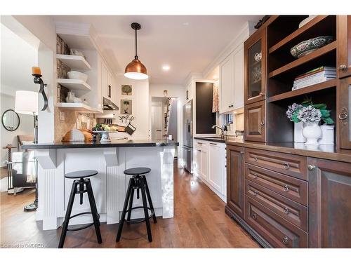 108 Chalmers Street, Oakville, ON - Indoor Photo Showing Kitchen With Upgraded Kitchen